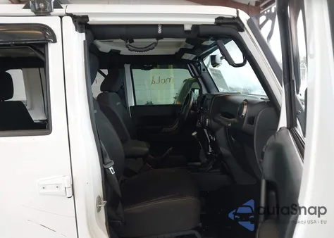 2018 Jeep Wrangler Jk Unlimited Sport из США, поврежденный, VIN 1C4BJWDGXJL886151